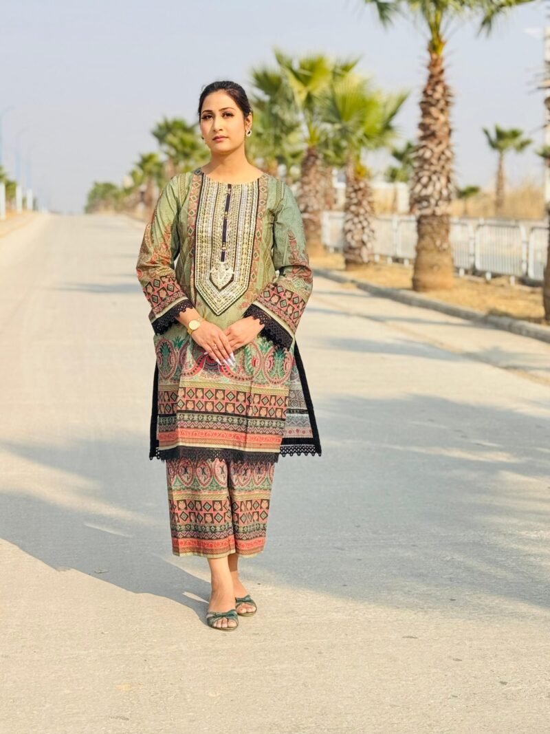 2-Piece Co-Ord Set in Cotton with Embroidery