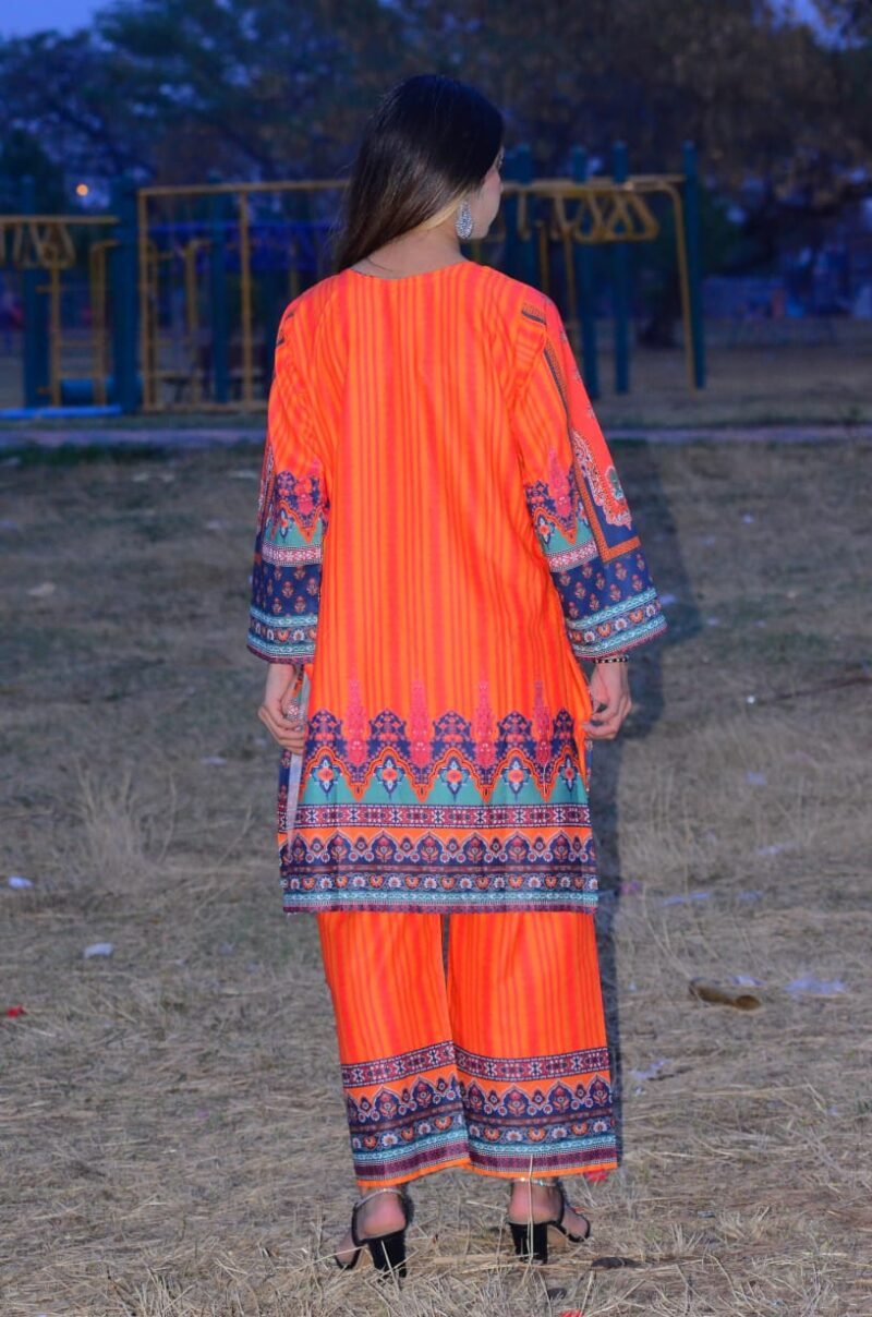 2-Piece Lawn Co-Ord Set with Beaded Neckline Detail - Image 4