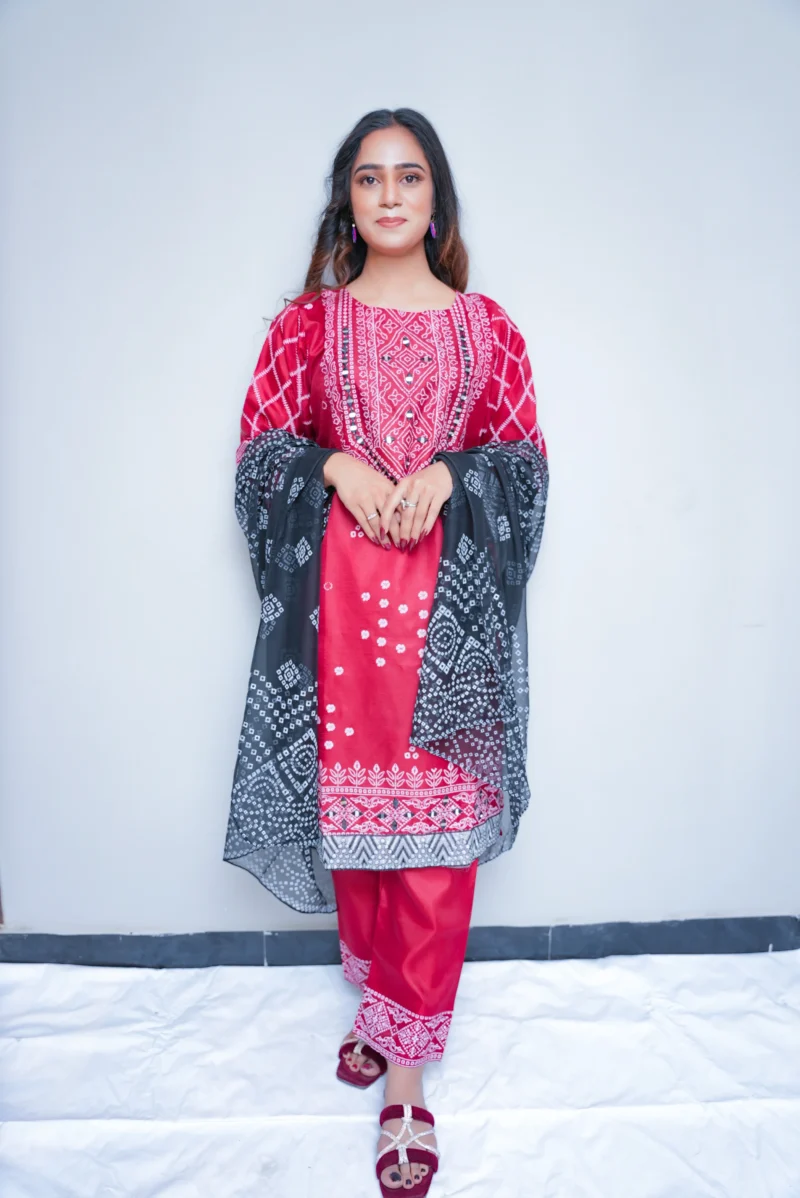 3-Piece Chunnri Set in Ravv Silk – Red Elegance with Mirror Work - Image 3