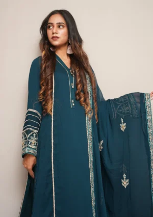 3-Piece Chiffon Suit – Elegant Embroidery, 3D Flowers & Embellished Flapper Trouser